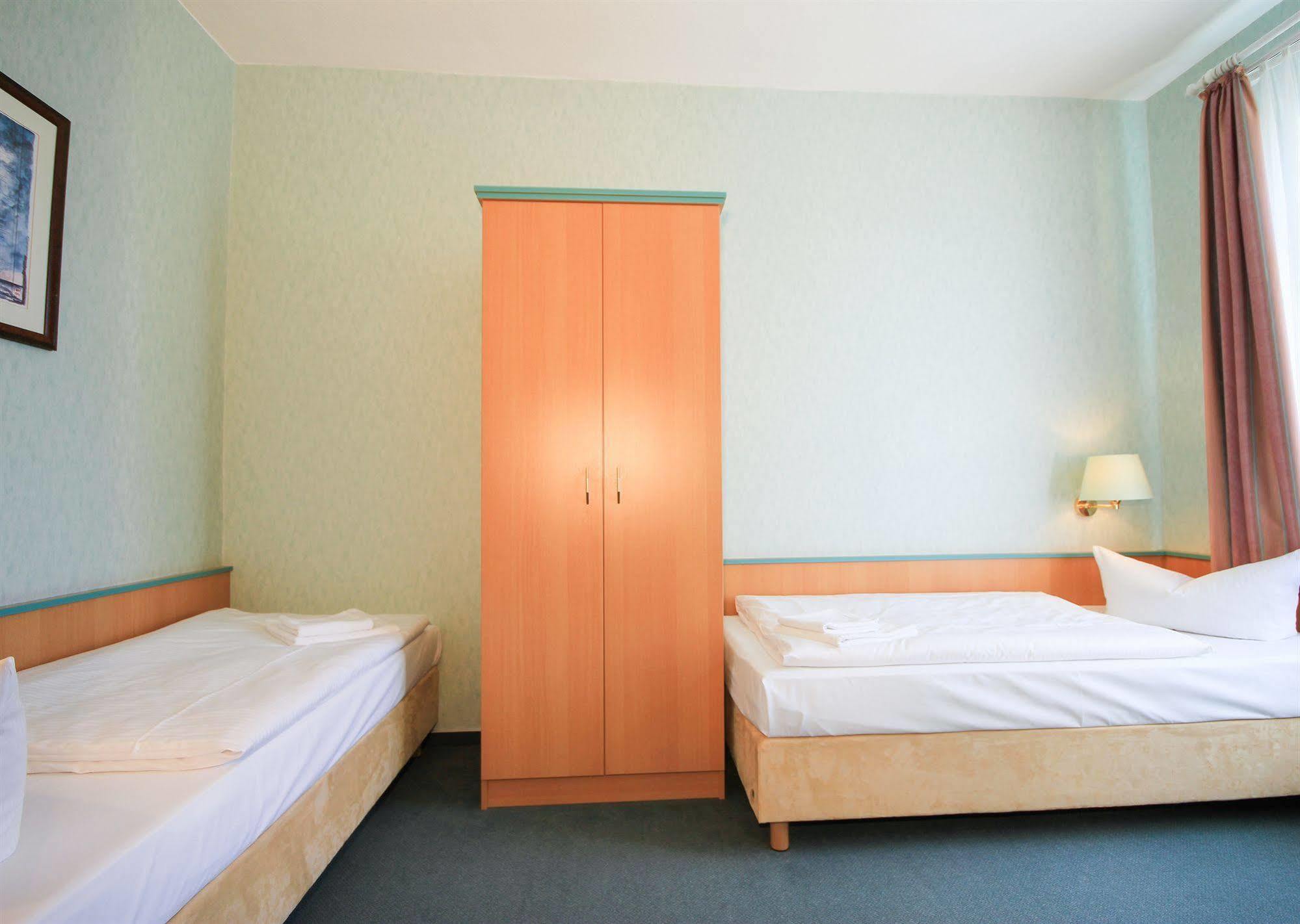 Appartementhaus Zum Strandkorb Kühlungsborn Dış mekan fotoğraf